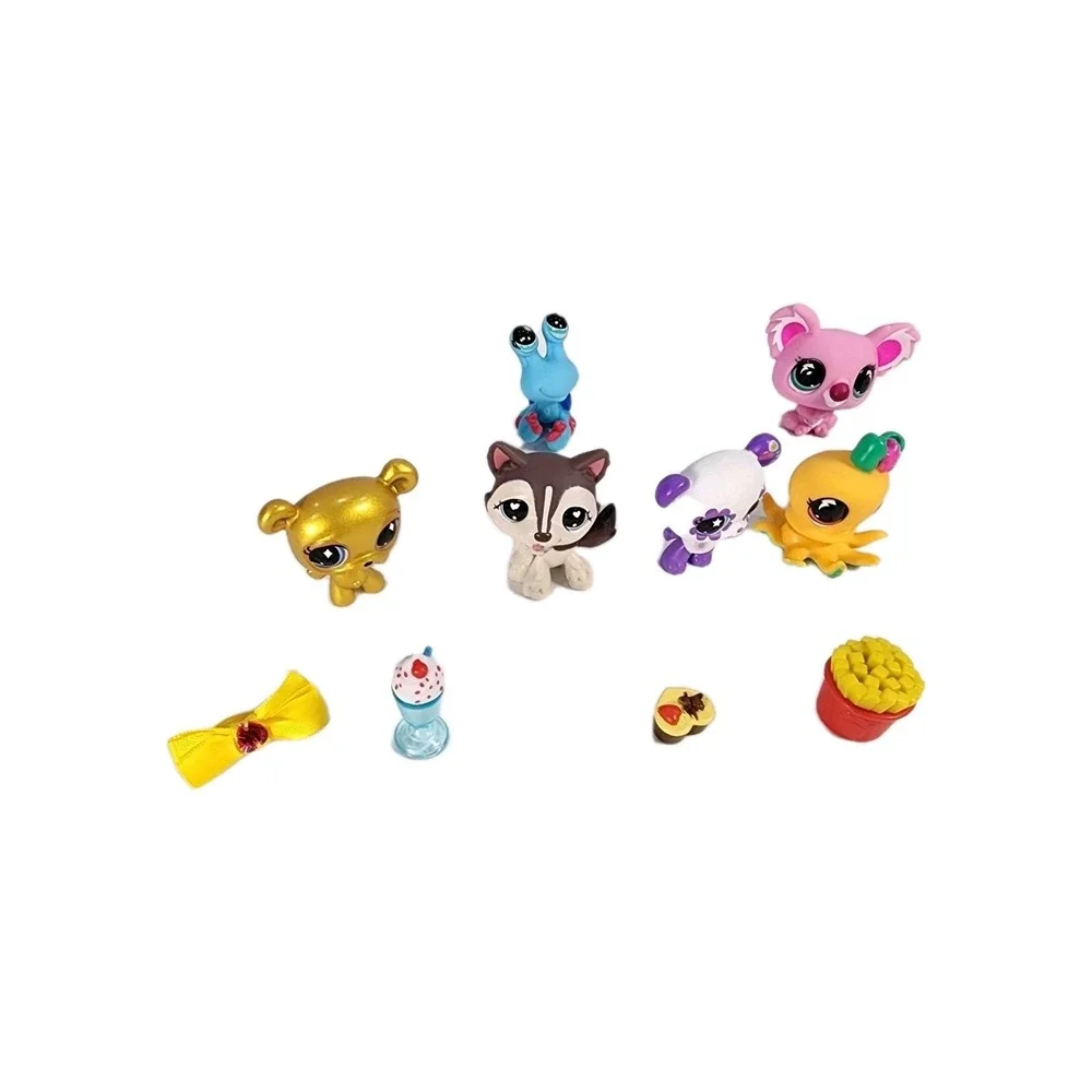 Little Petshop Series PS 4 Hasbro Lot of 10 And Accessories